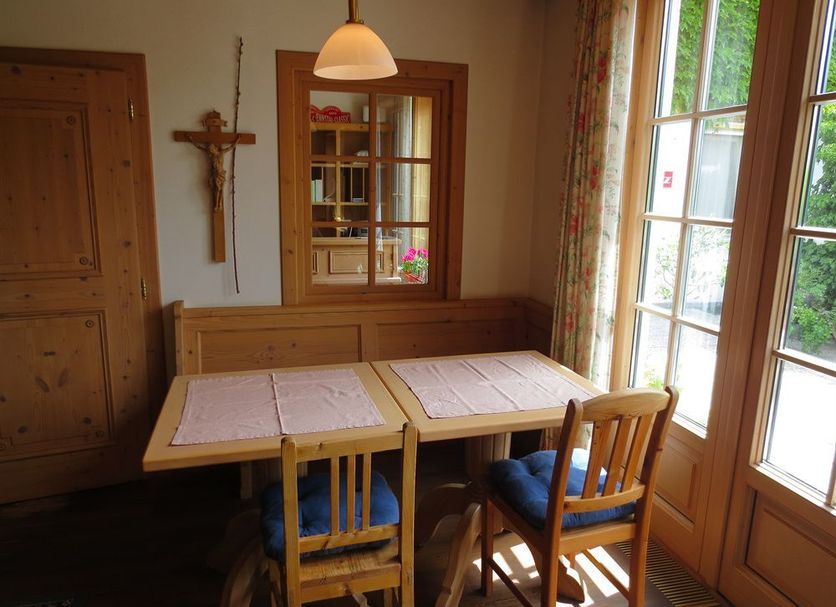 Dining room Photo