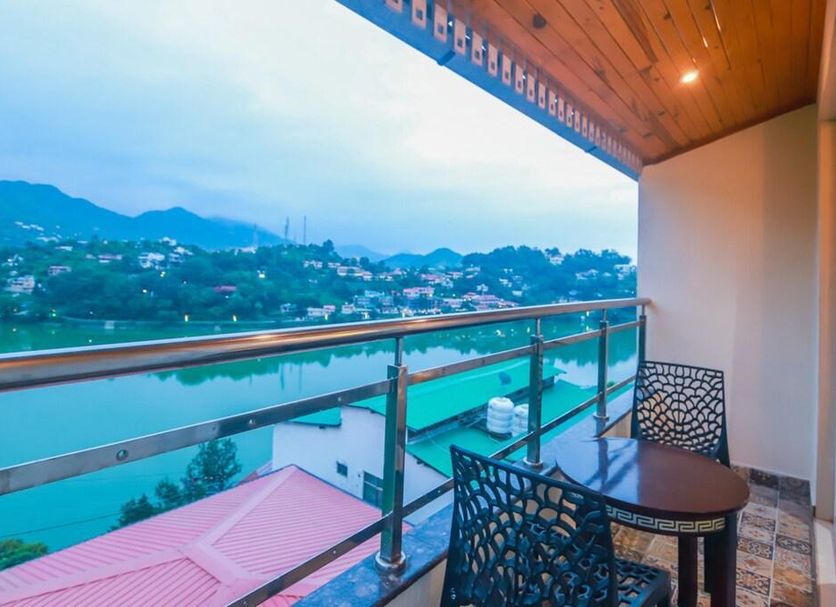 Balcony Photo