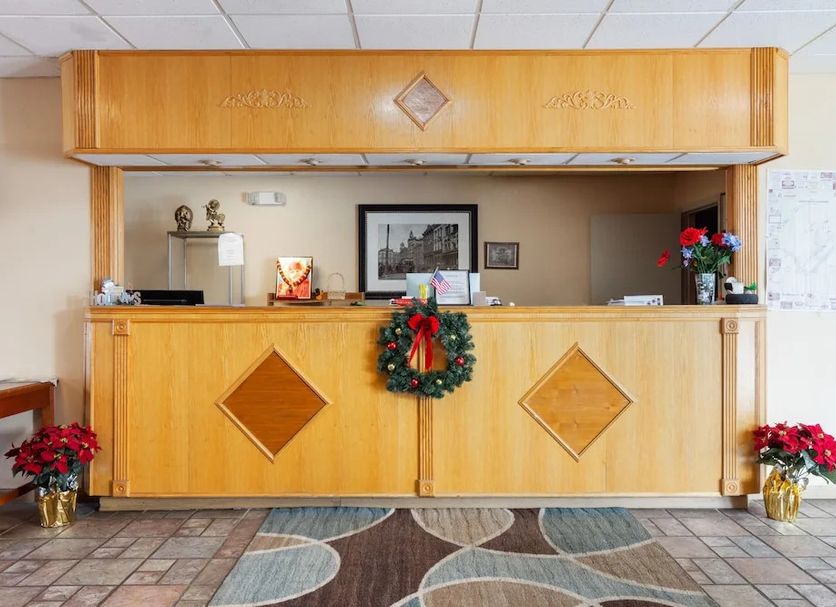 Front desk Photo