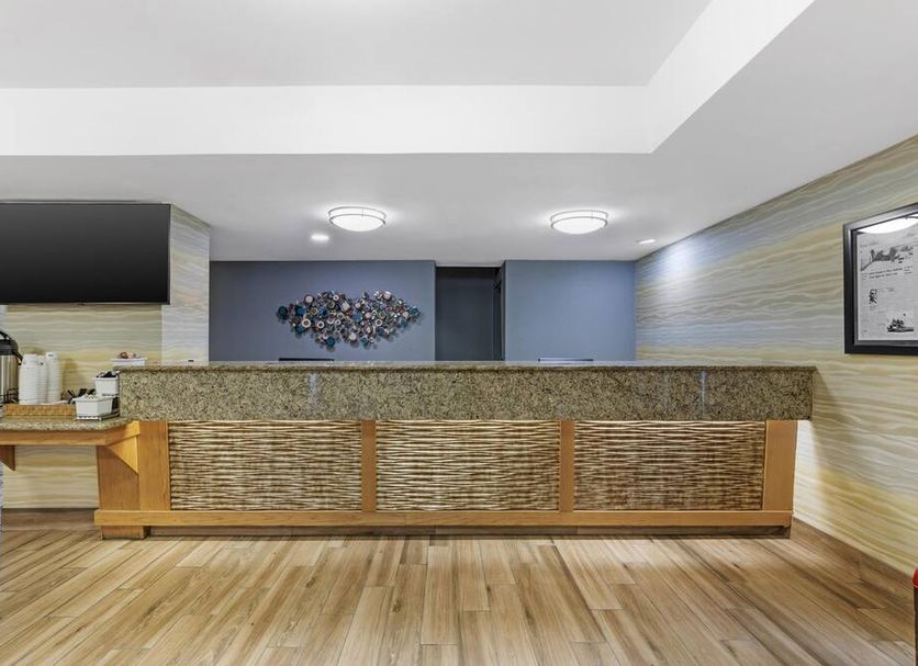 Front desk Photo