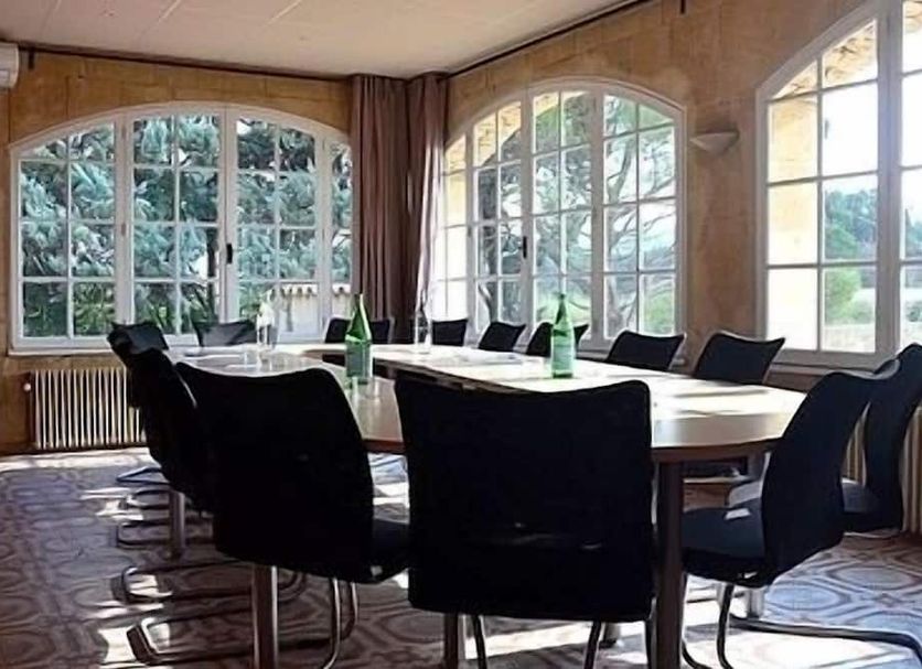 Dining room Photo