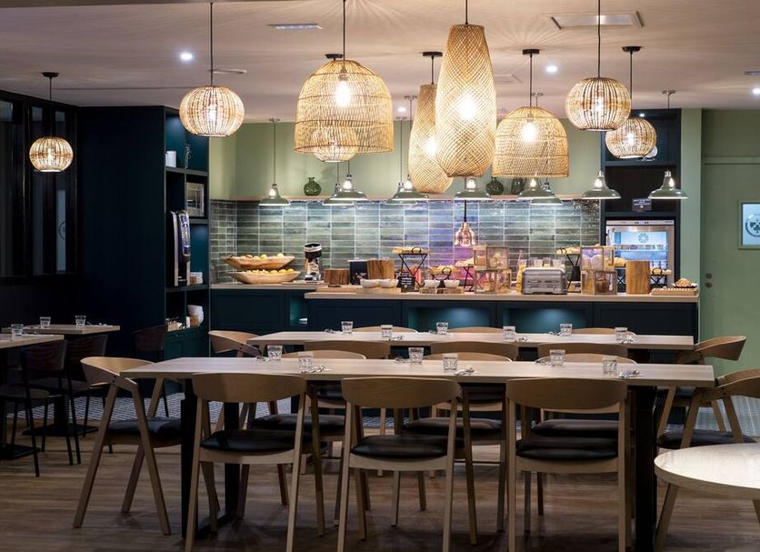Restaurant Photo