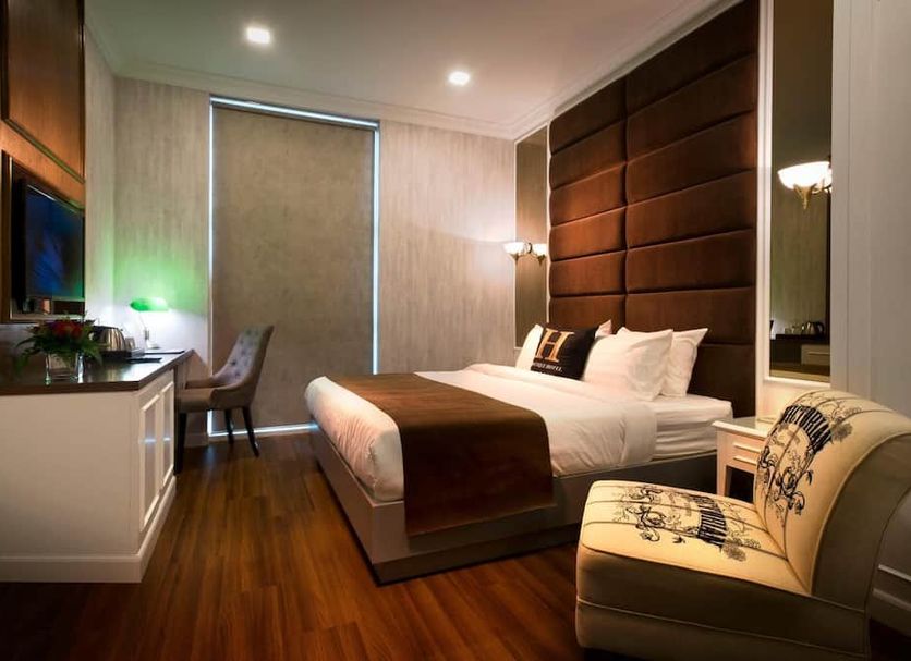 Bedroom Photo