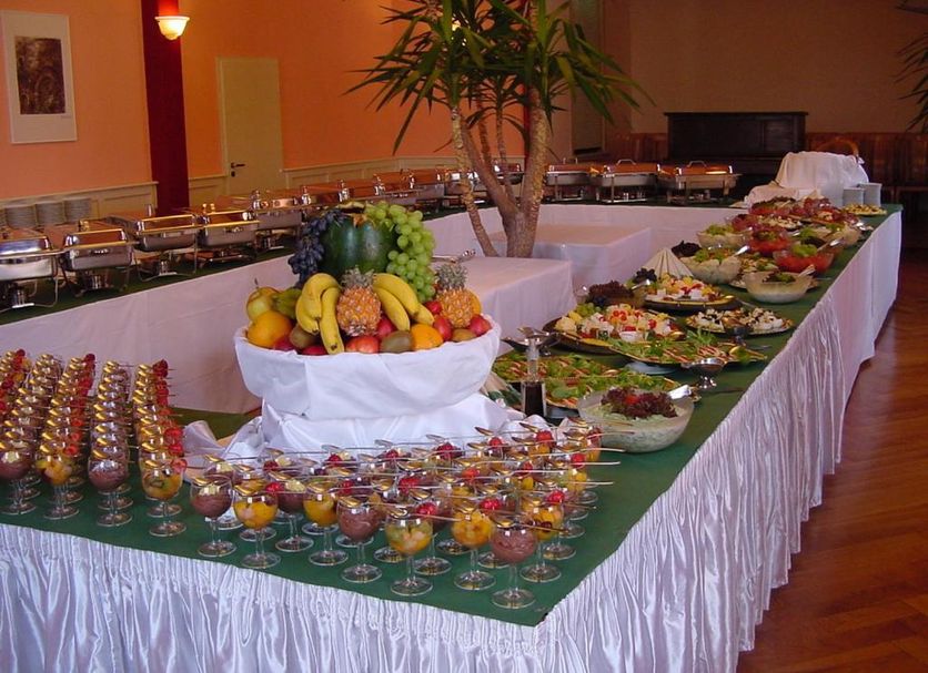 Buffet Photo