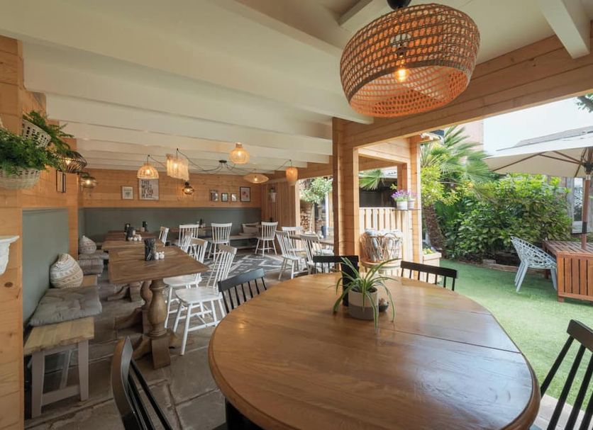 Restaurant Photo
