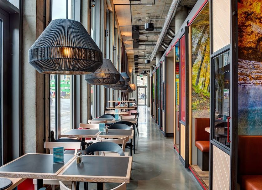 Restaurant Photo