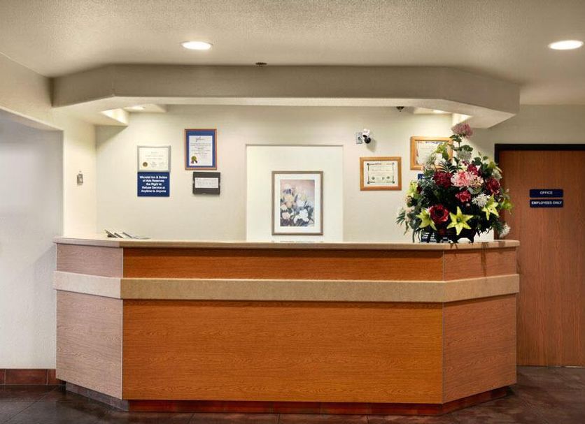 Front desk Photo