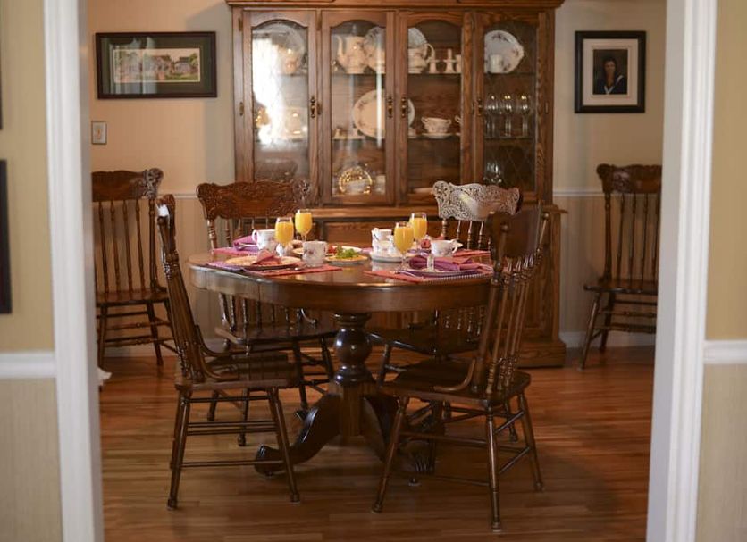 Dining room Photo