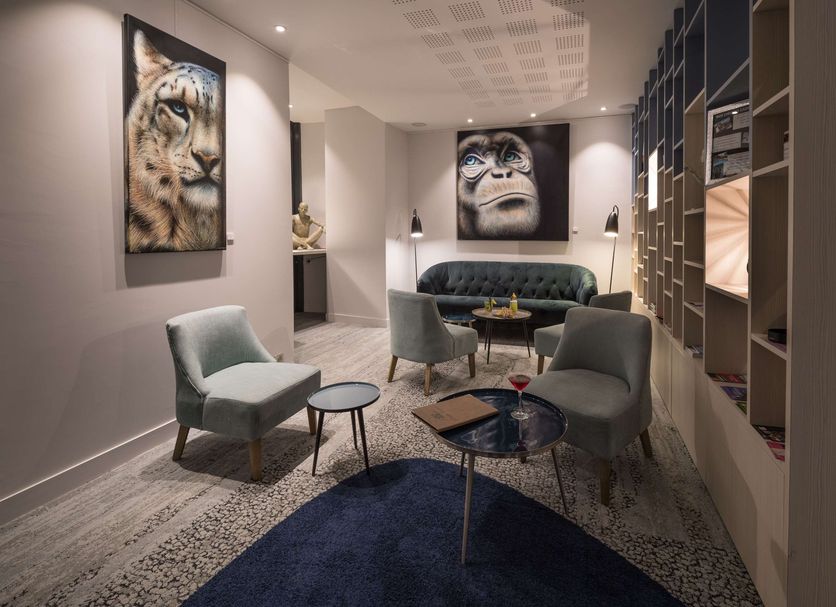 Lounge Photo