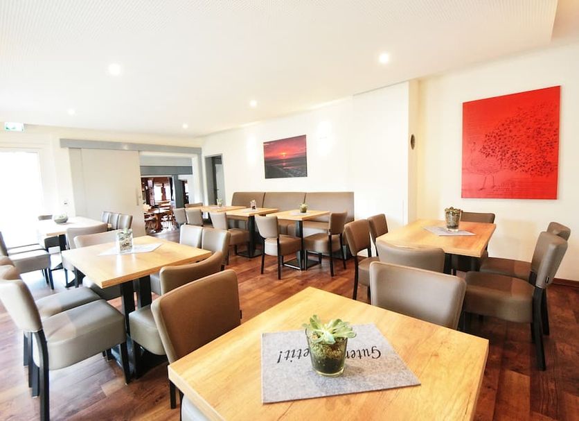 Dining room Photo