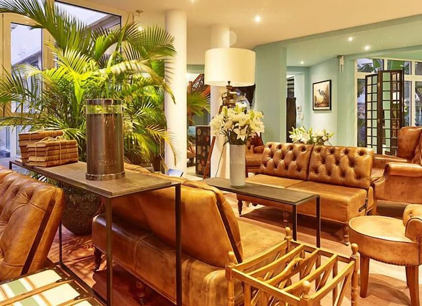 Lounge Photo