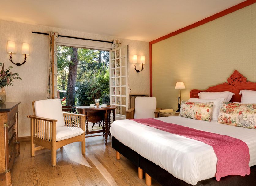Bedroom Photo