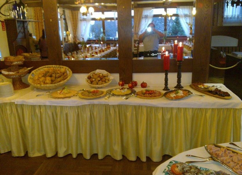 Buffet Photo