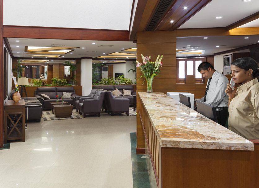 Front desk Photo