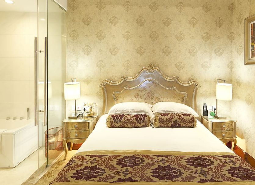 Bedroom Photo