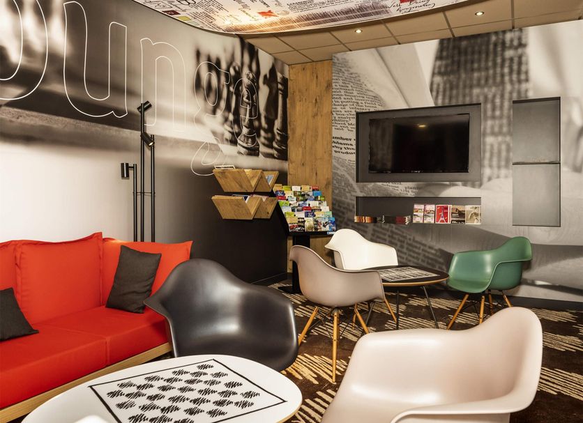 Lounge Photo
