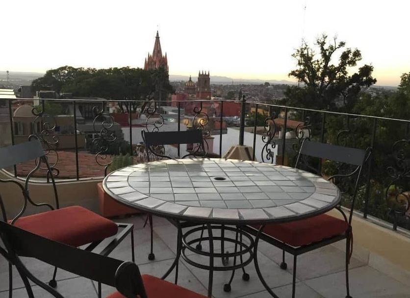 Balcony Photo