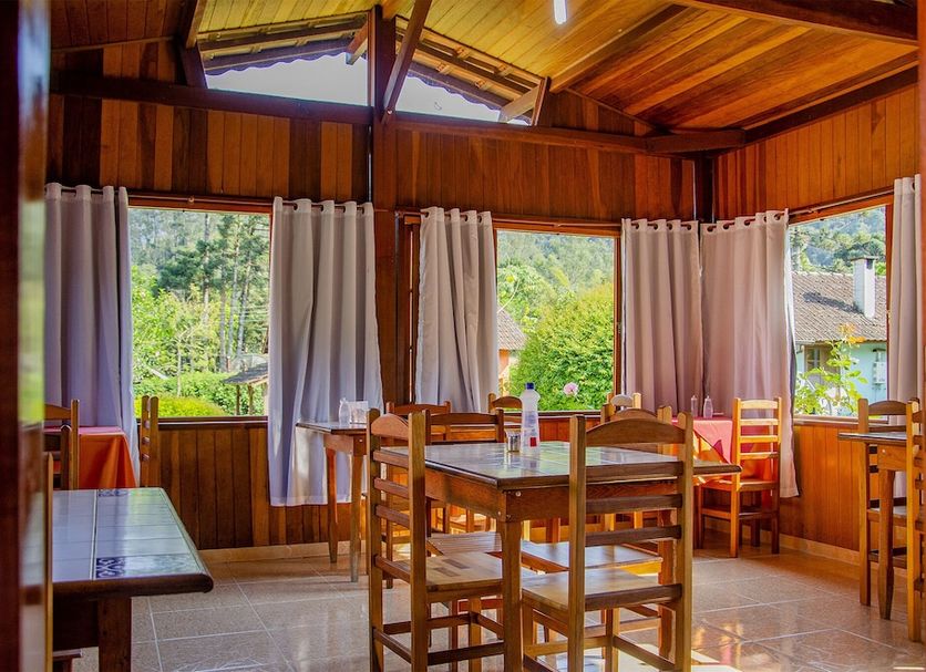 Dining room Photo