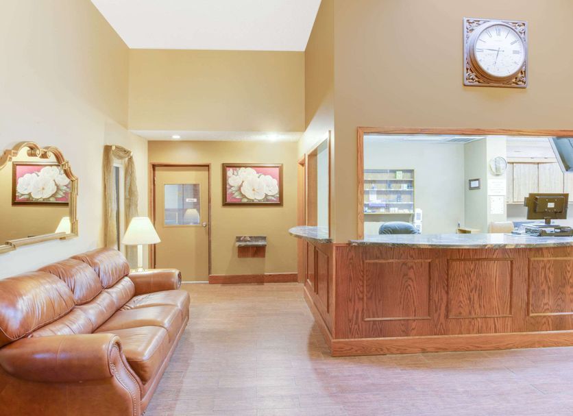 Front desk Photo