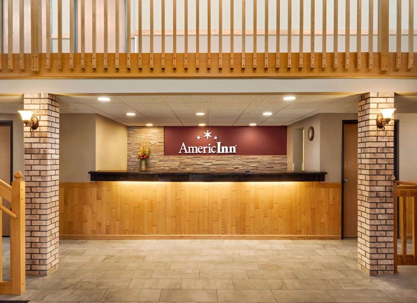 Front desk Photo