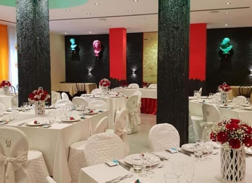 Banquet hall Photo