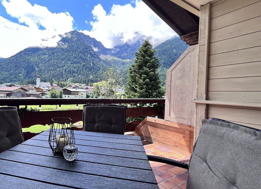 Balcony Photo