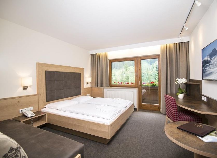 Bedroom Photo