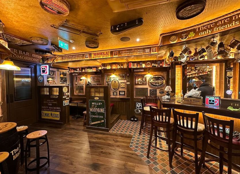 Bar Photo