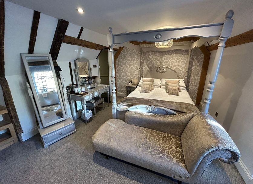 Bedroom Photo