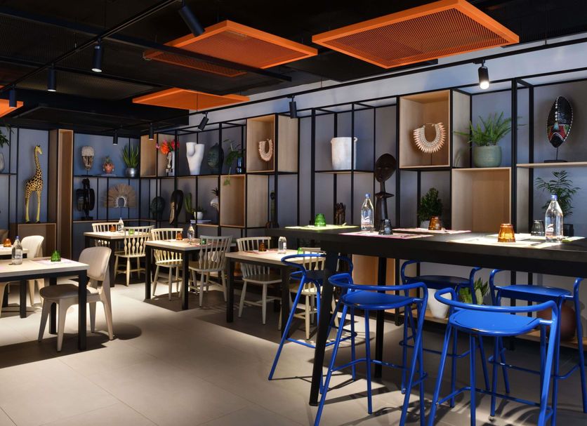 Restaurant Photo