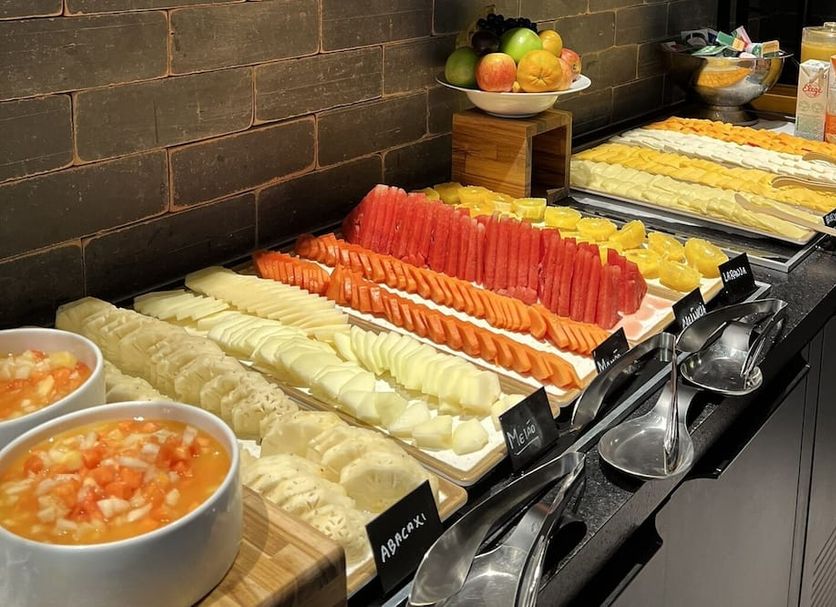 Buffet Photo