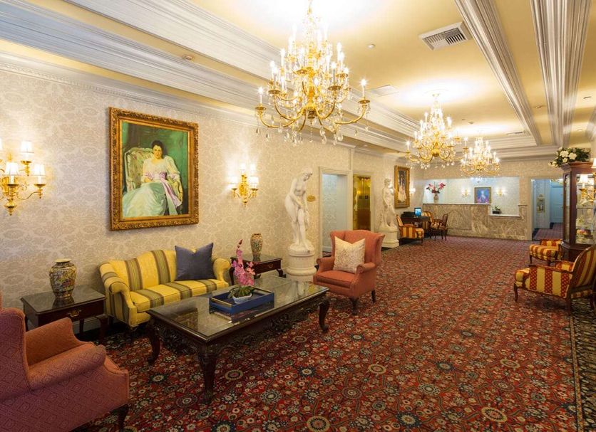 Lounge Photo