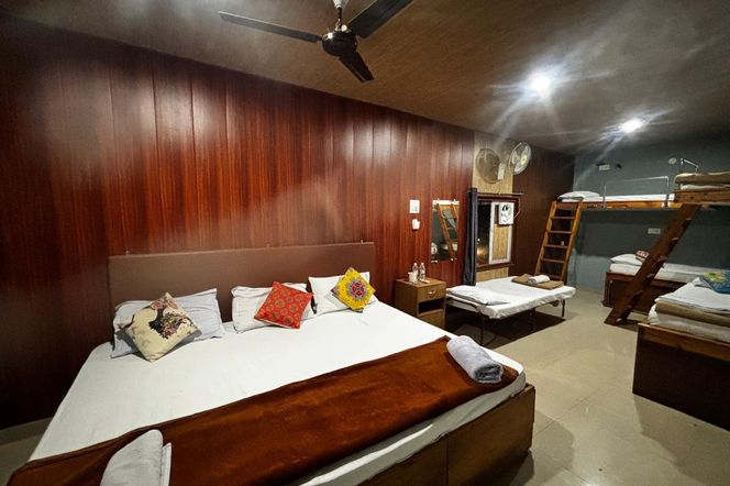 Hostelavie Varanasi
