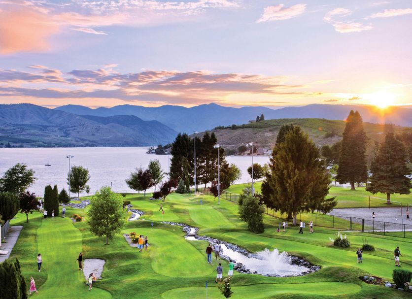 Golf course Photo