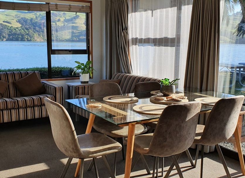 Dining room Photo
