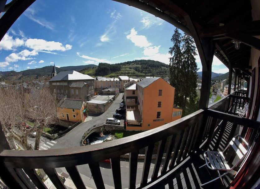Balcony Photo