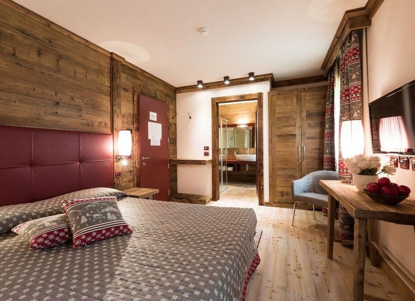 Bedroom Photo