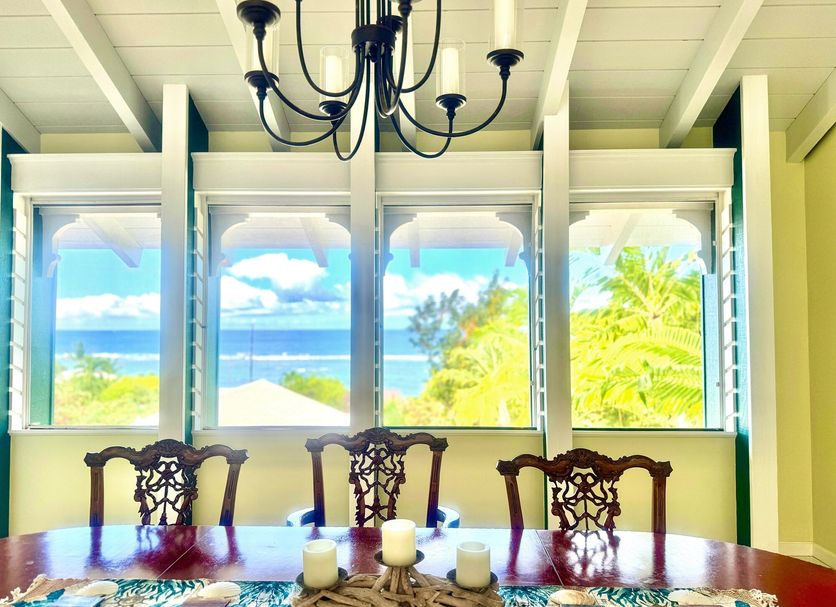Dining room Photo