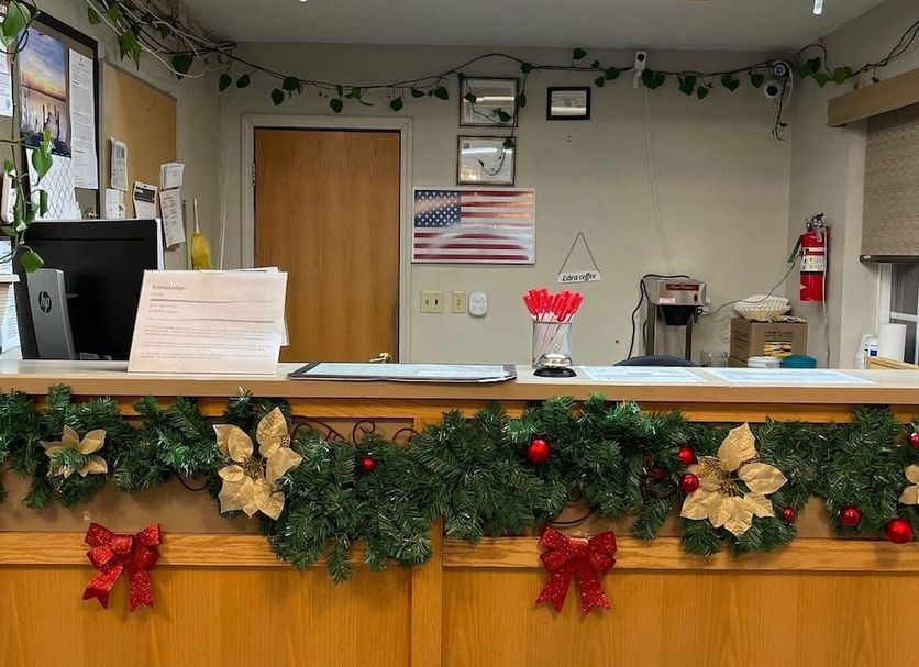 Front desk Photo