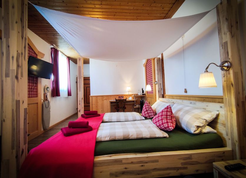 Bedroom Photo