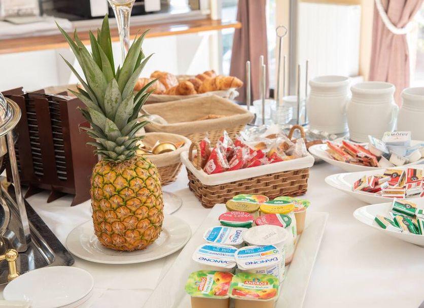 Buffet Photo