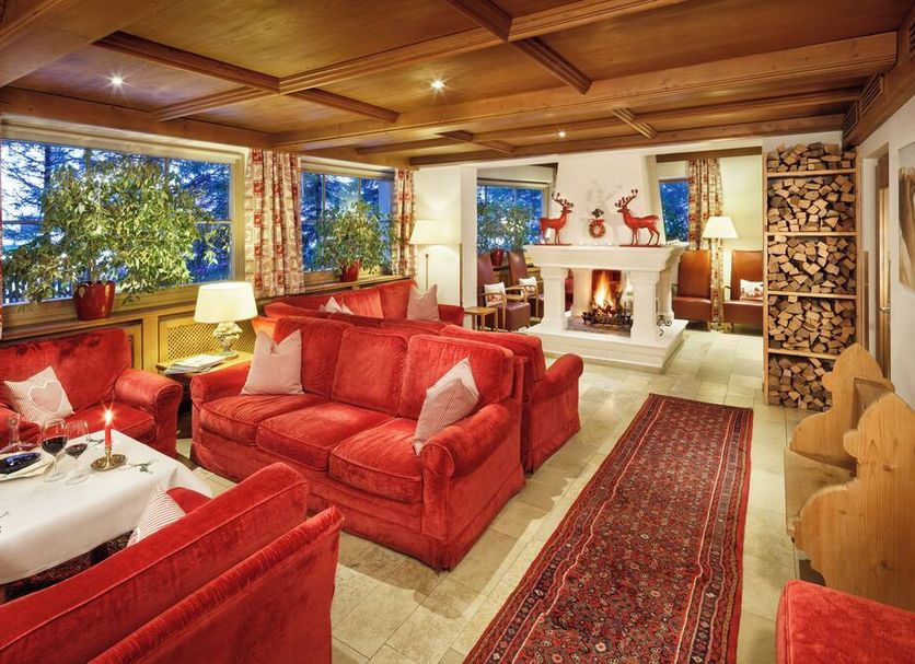 Lounge Photo