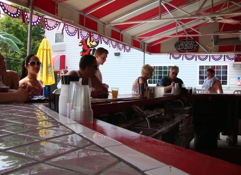 Bar Photo
