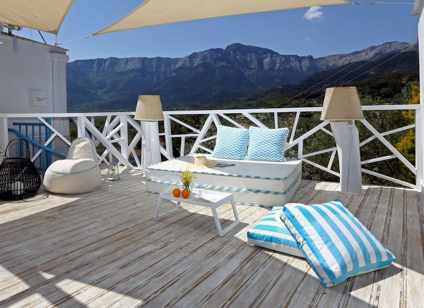 Balcony Photo
