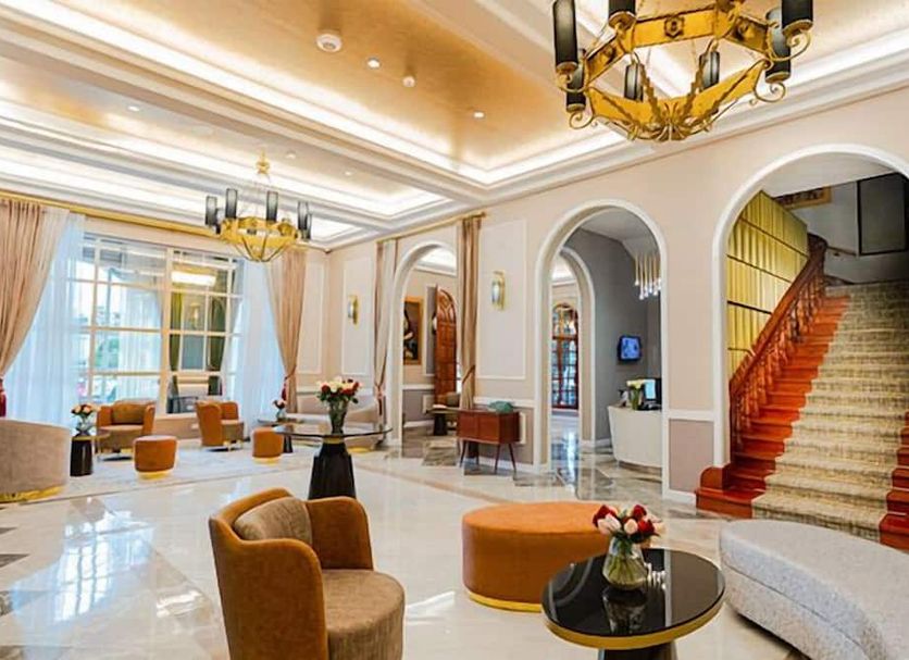 Lobby Photo