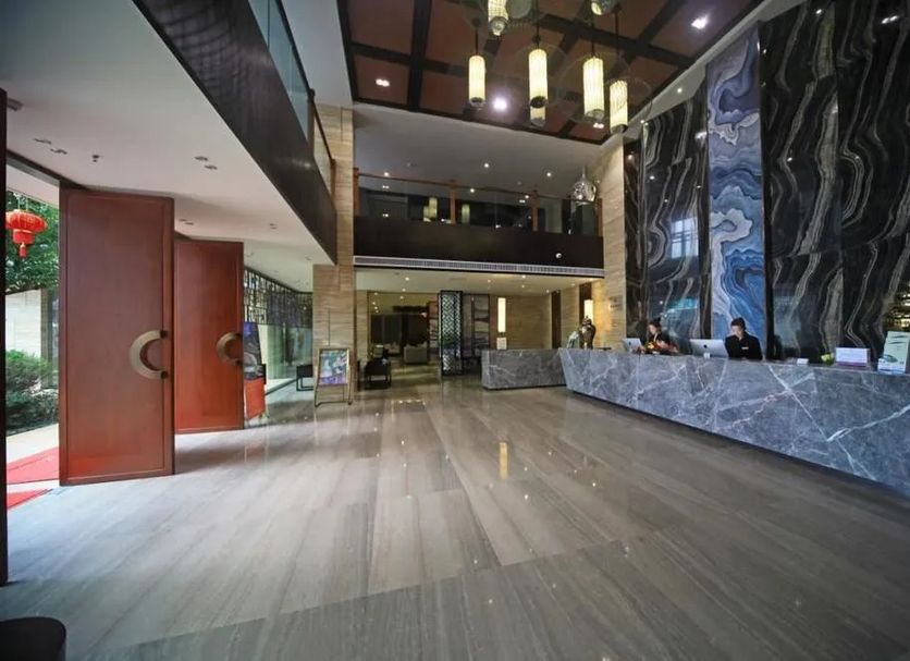 Lobby Photo