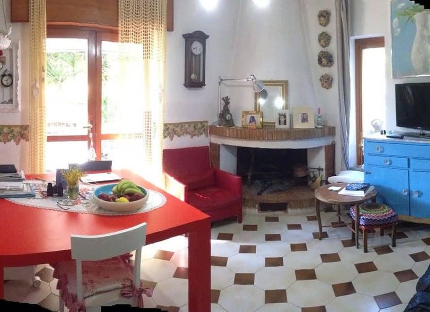 Dining room Photo