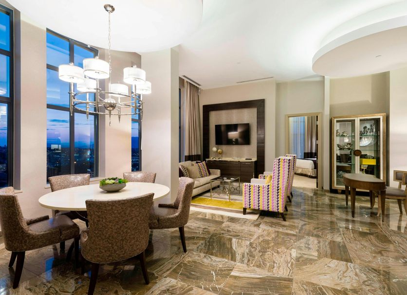 Dining room Photo