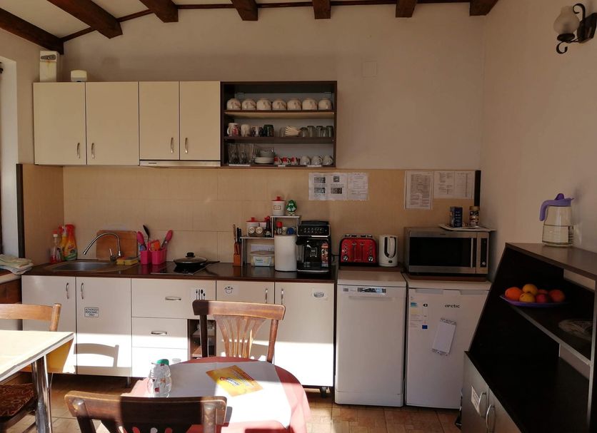 Kitchen Photo