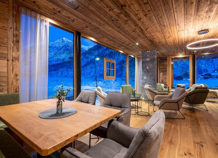 Dining room Photo